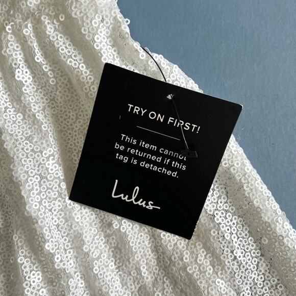 NWT Lulu’s Vision of Elegance White Sequin Pleated Mini Dress - Picture 8 of 10